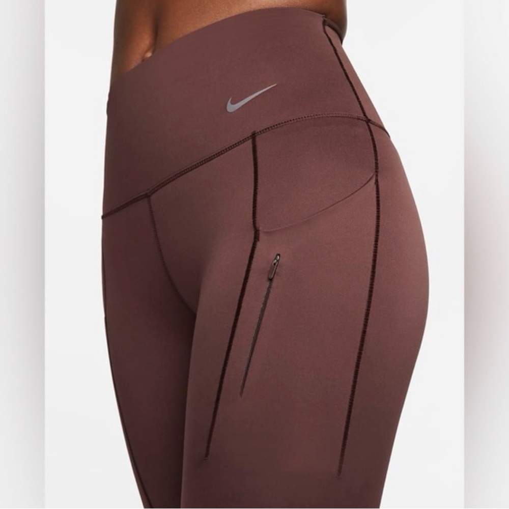 Women’s Nike Go high wasted 7/8 leggings with pockets earth/black - Picture 4 of 8